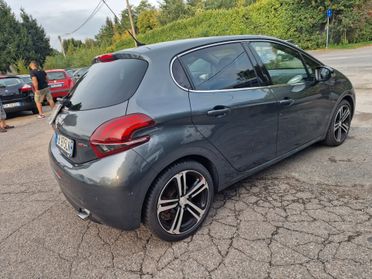 Peugeot 208 Gt line
