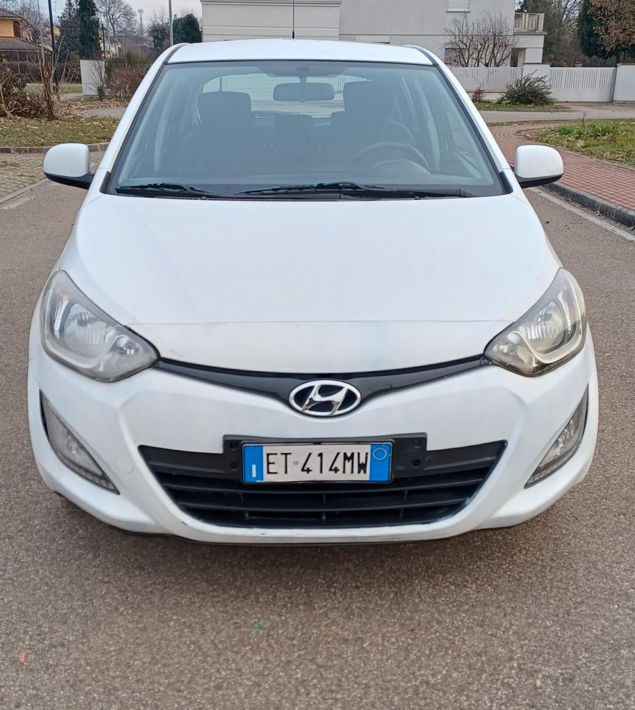 Hyundai i20 1.2 5p. Econext Sound Edition