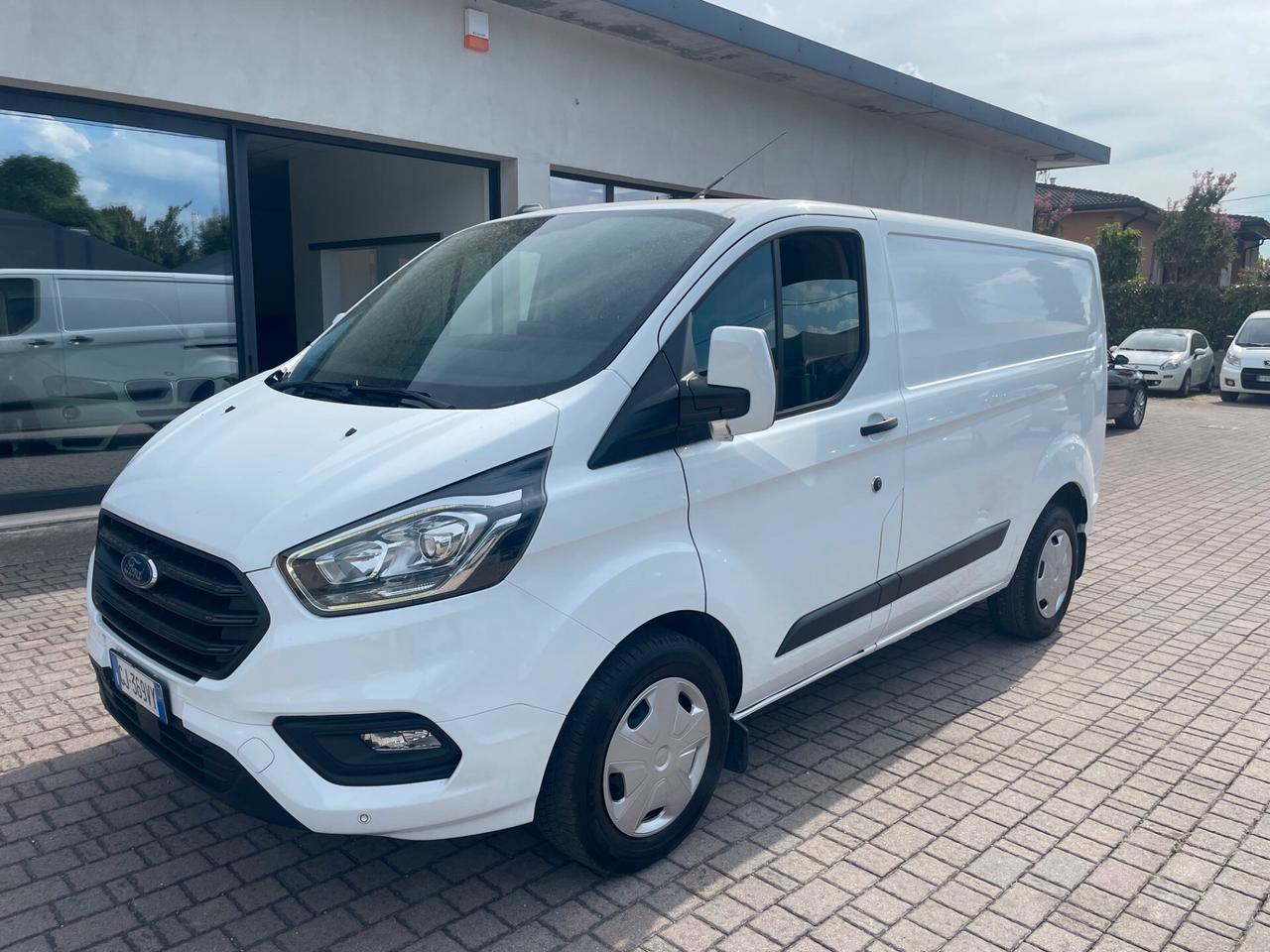 Ford Transit Custom 320 2.0 EcoBlue Hybrid 130 PC Furgone Trend