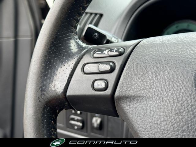 TOYOTA Corolla Verso 2.2 16V D-4D D-Cat