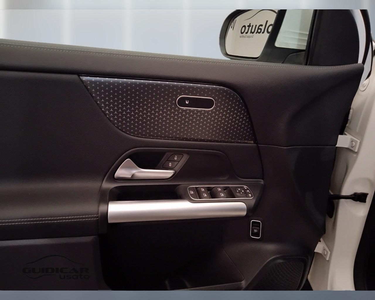 Mercedes-Benz GLA-H247 2023 - GLA 180 d Progressive Advanced auto