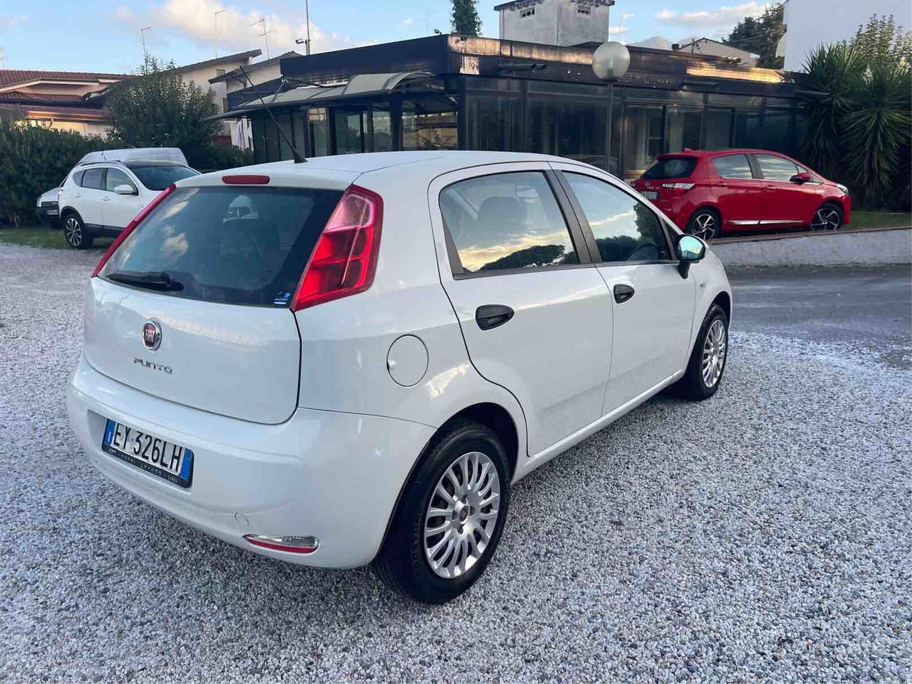 Fiat Punto GPL - PER NEOPATENTATI - LOUNGE