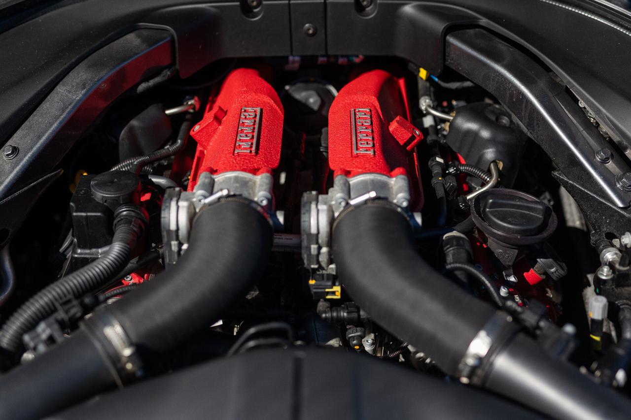 Ferrari Roma pari al nuovo PERMUTE 3.9 620 CV full stupenda garanzia ferrari