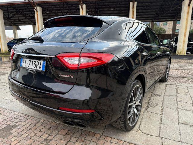 MASERATI Levante V6 Diesel 275 CV AWD