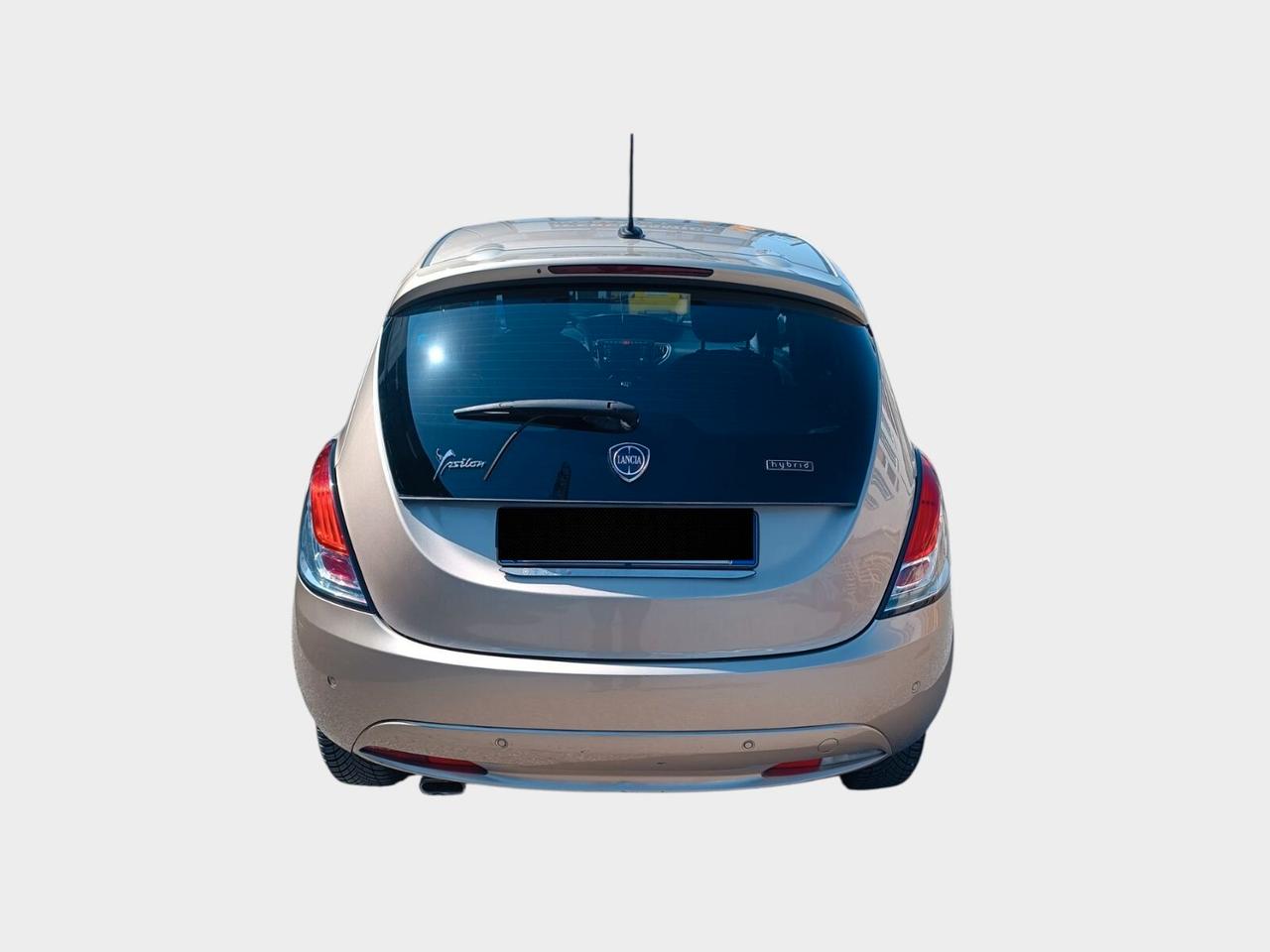Lancia Ypsilon 1.0 FireFly 5 porte S&S Hybrid Ecochic Gold