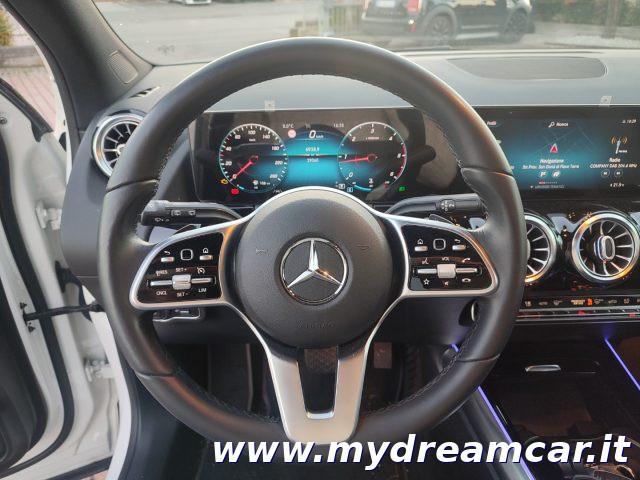 MERCEDES-BENZ GLA 200 d Automatic 4Matic Sport