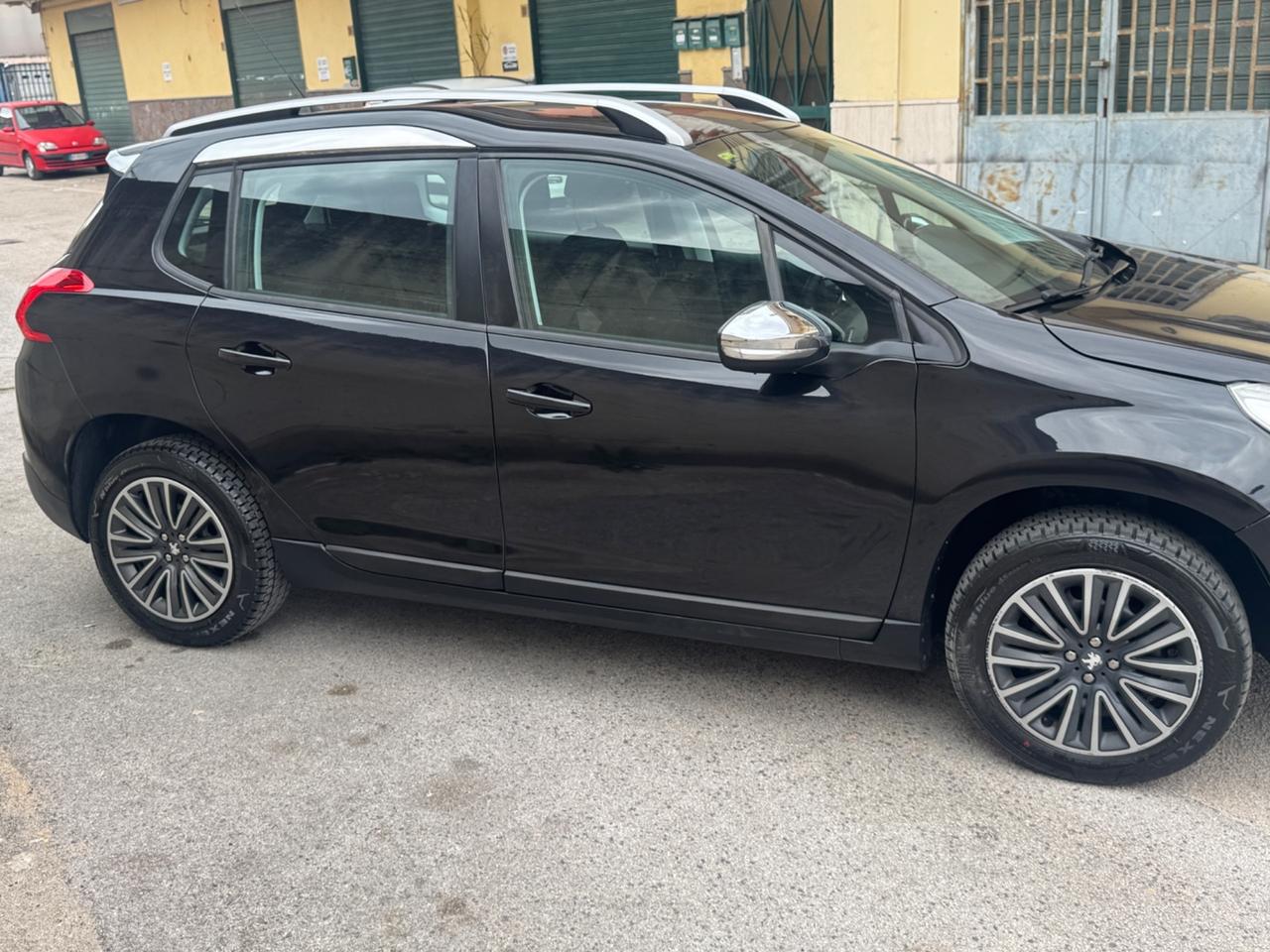 Peugeot 2008 BlueHDi 1600dci Urban Cross