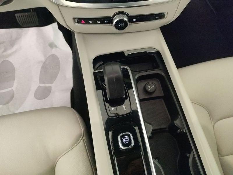 Volvo V60 Cross Country 2.0 b4 Business Pro Line awd auto