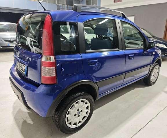 Fiat Panda Benzina Neopatentati 4x4 Distribuzione Nuova