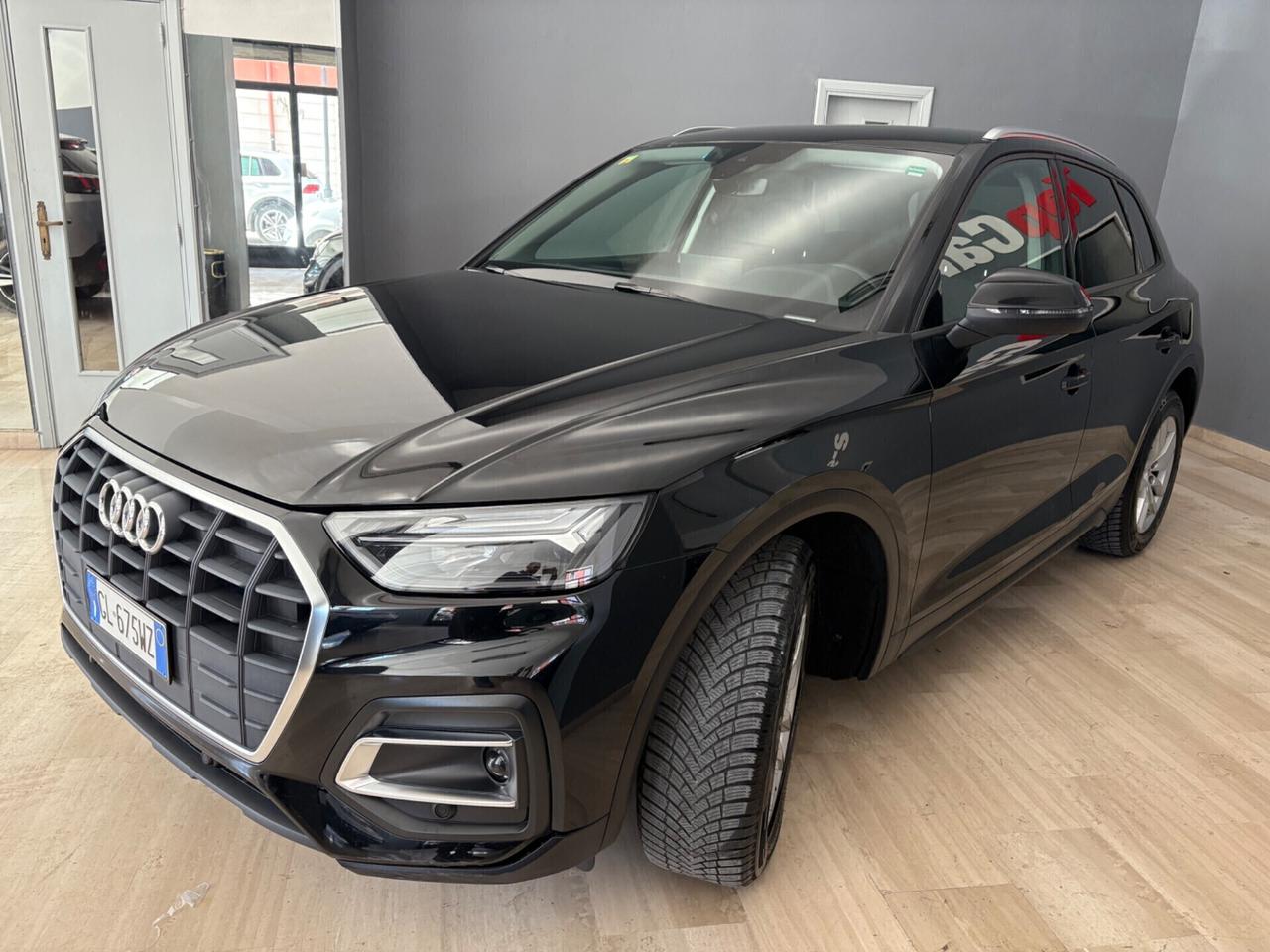 Audi Q5 35 TDI S tronic Business