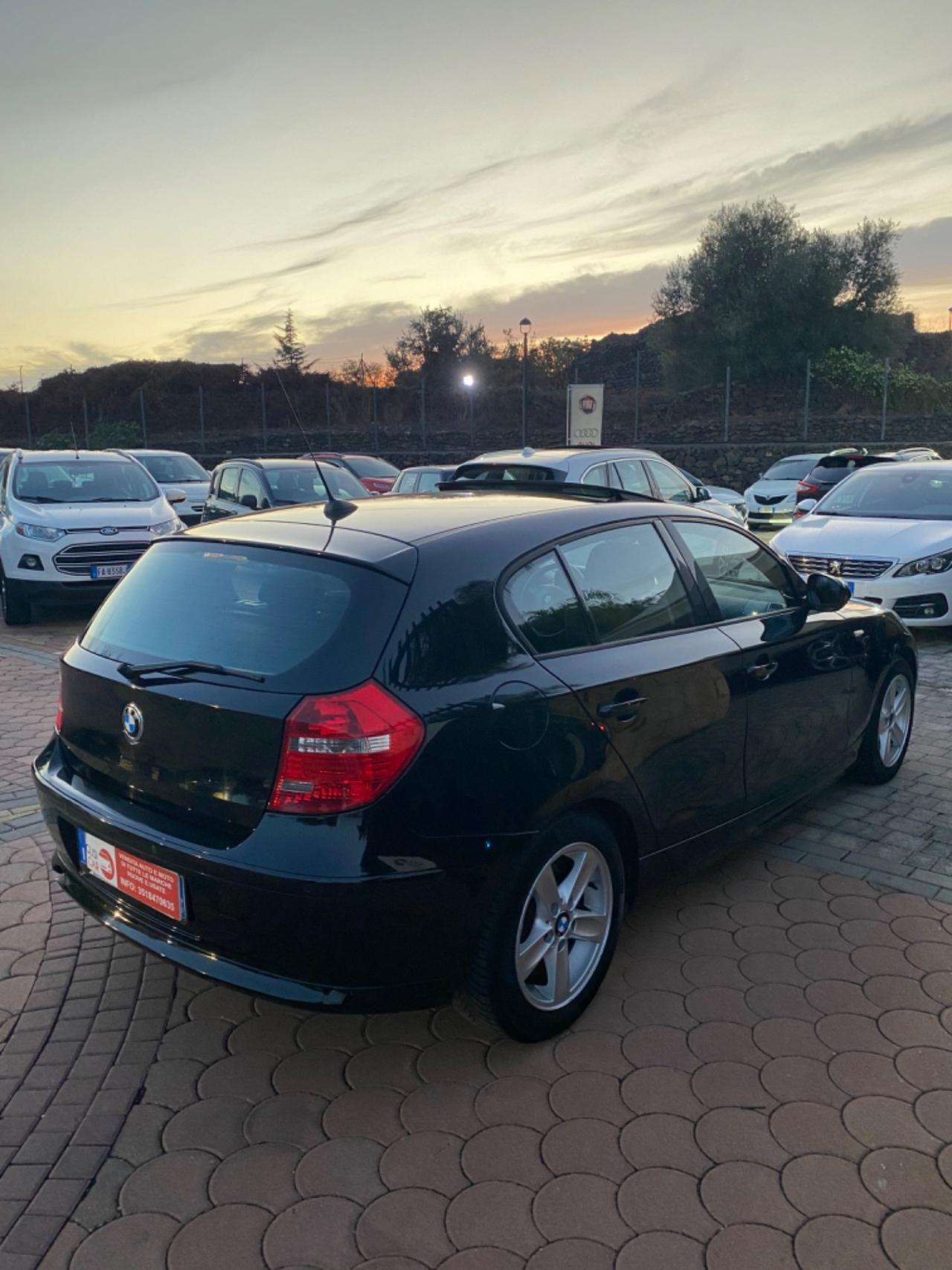 Bmw 118d 2.0 143CV 5 porte 07/2011