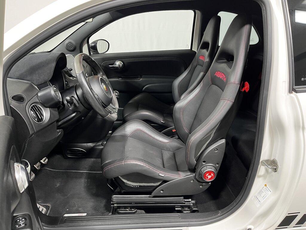 Abarth 595 1.4 t-jet esseesse 180cv