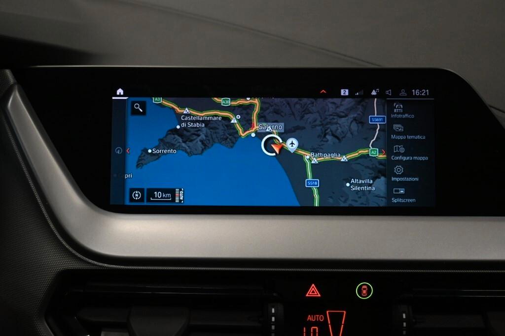 Bmw 116 116D 6M BUSINESS ADVANTAGE ( FARI LED - COCKPIT PDC NAVI MIRROR CRUISE ) KM 23000