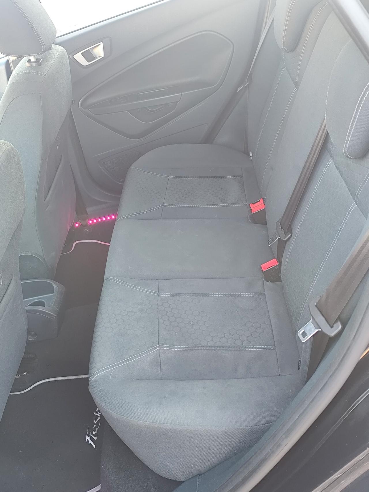 Ford Fiesta 1.6 TDCi 95 CV 5p. Titanium