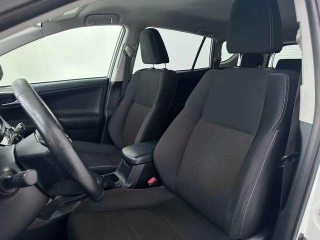 Toyota RAV 4 RAV4 2.0 D-4D 2WD Active
