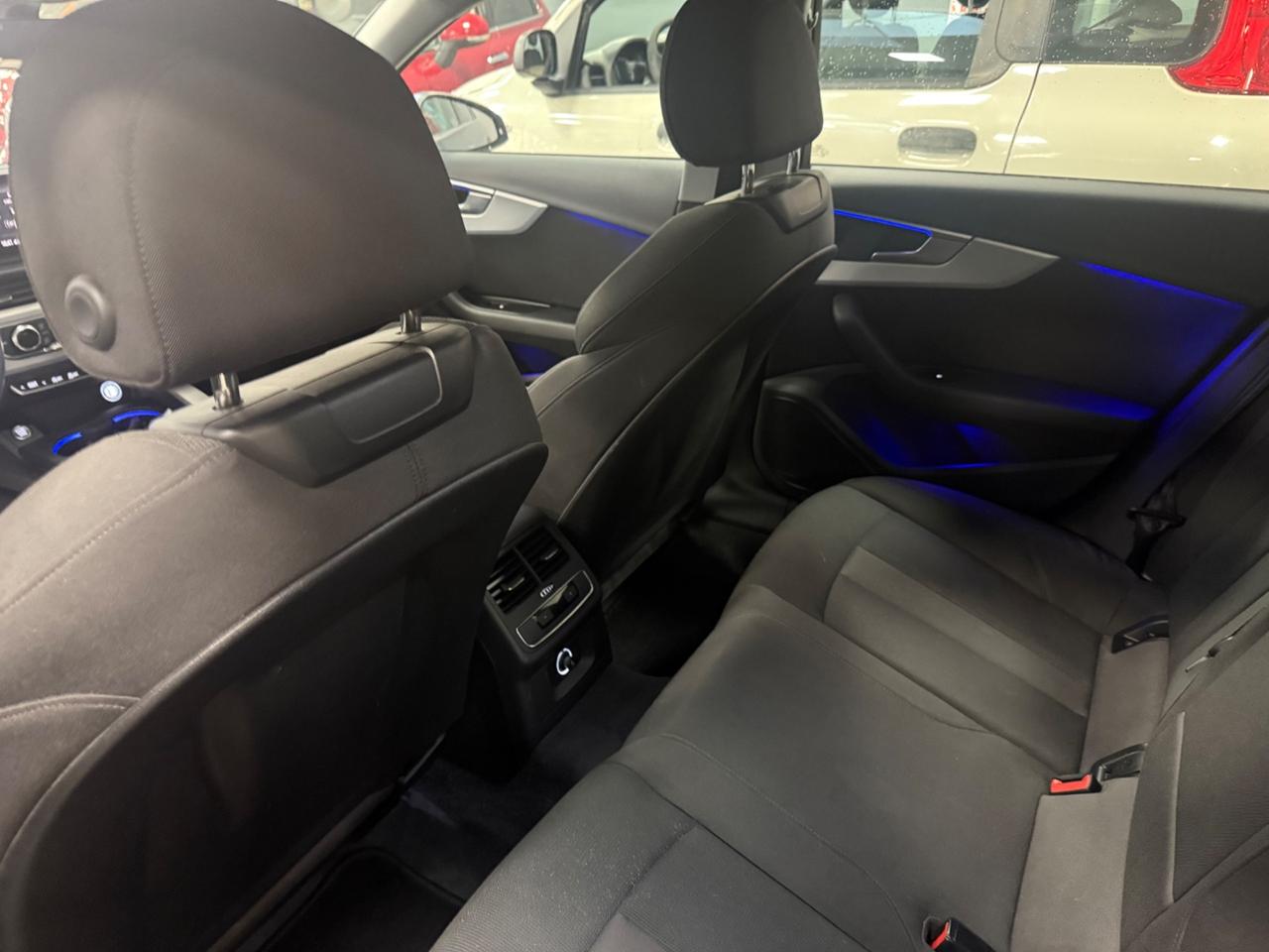 Audi A4 Avant 2.0 TDI 150 CV S tronic Design