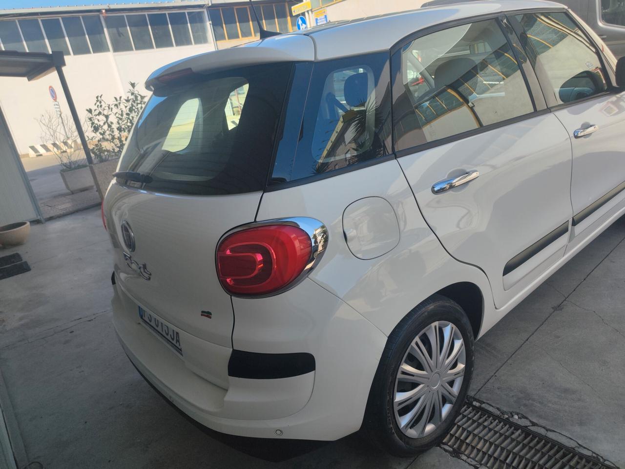 Fiat 500L 1.6 Multijet 120 CV lounge full optional euro6