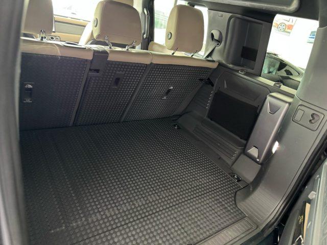 LAND ROVER Defender 110 3.0D I6 200 CV AWD Auto SE AUTOCARRO