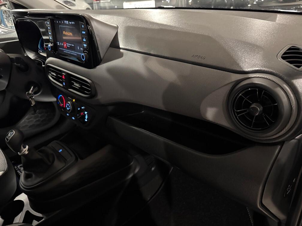 Hyundai i10 1.0 mpi Connectline 63cv Nav App con 15" Neopat