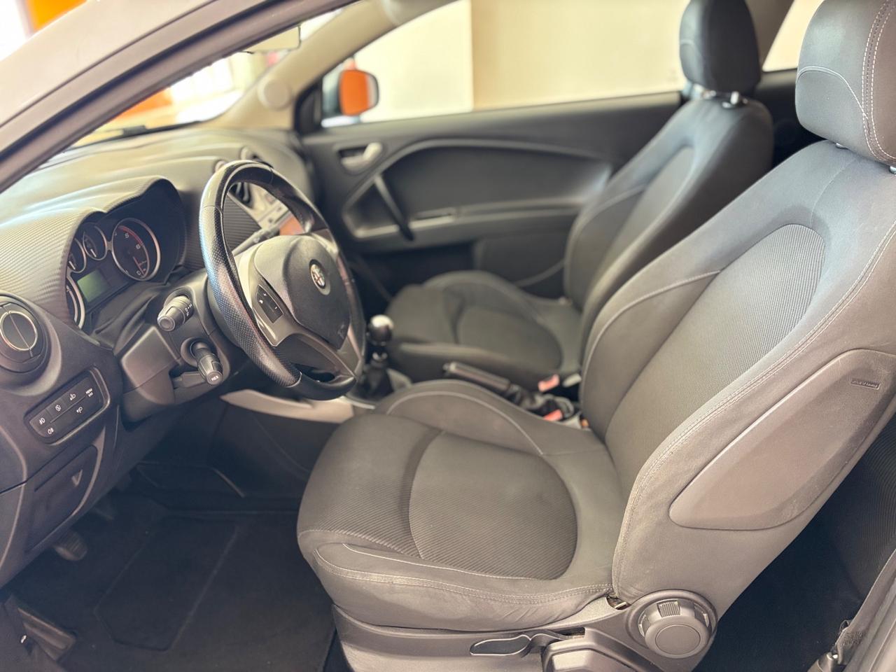 Alfa Romeo MiTo 1.3 JTDm-2 95 CV S&S Distinctive