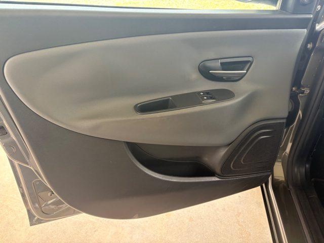LANCIA Ypsilon 1.2 69 CV 5 porte GPL FINO AL 10/2034 EURO 6B OK