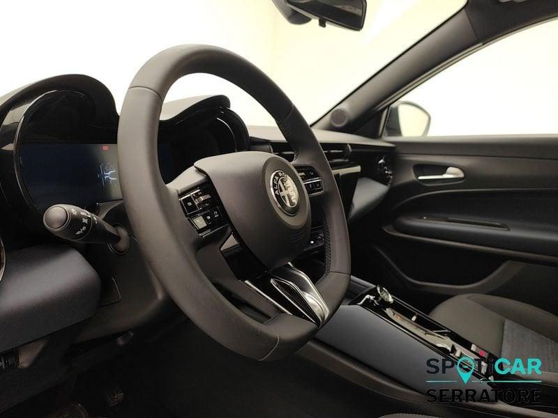 Alfa Romeo Junior 1.2 ibrida 145cv edct6