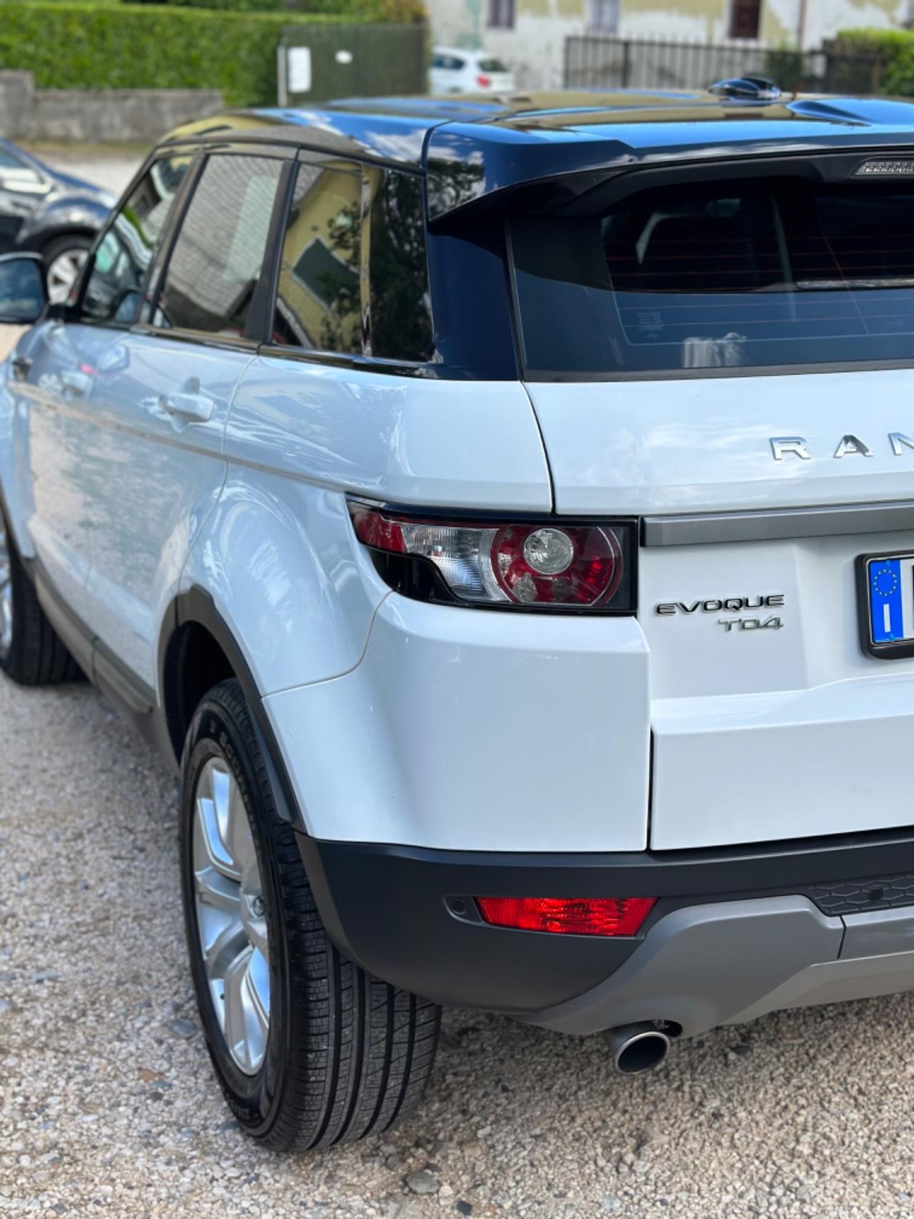 LAND ROVER 2.2 TD4 5p. DYNAMIC MERIDIAN PELLE FULL
