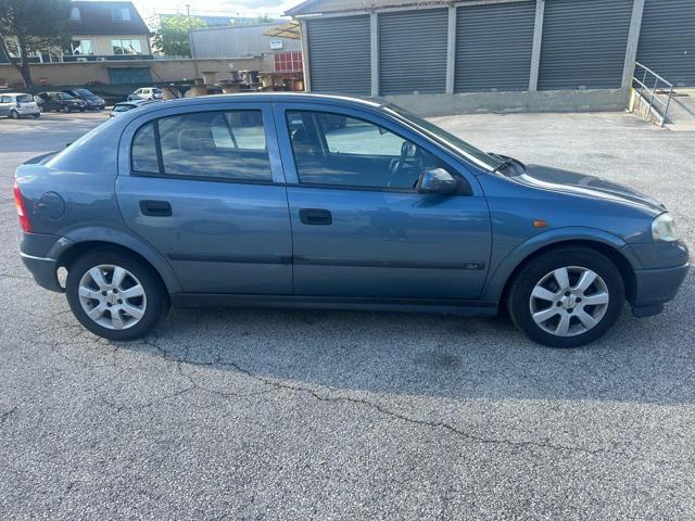 OPEL Astra 1.6i 16V cat 5 porte Club