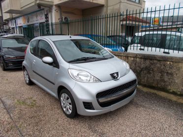 Peugeot 107 1.0 68CV 3p. Plaisir