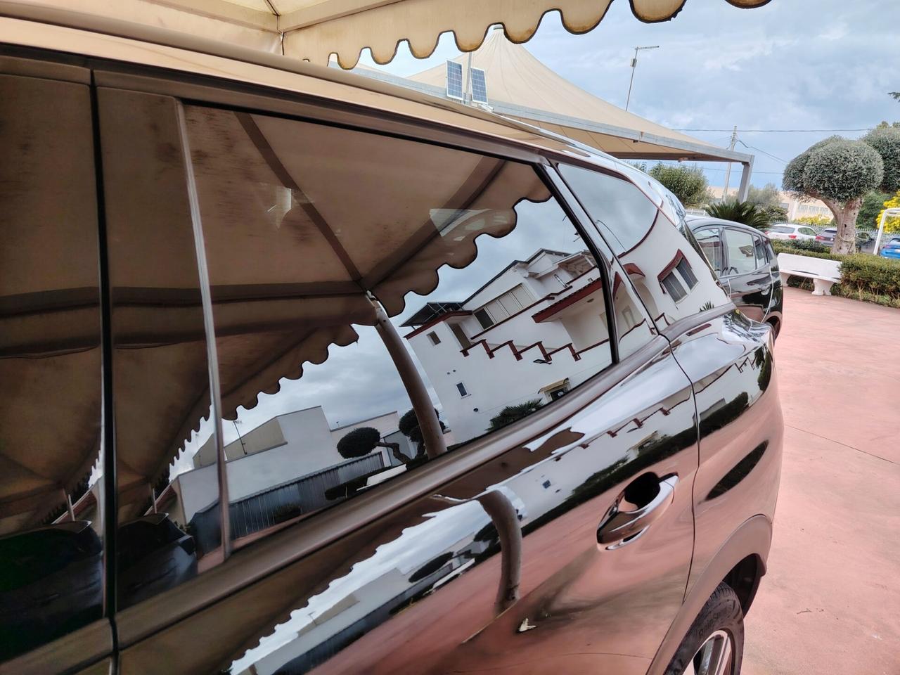 Peugeot 3008 BlueHDi 130 S&S EAT8 Allure 2022 restyling