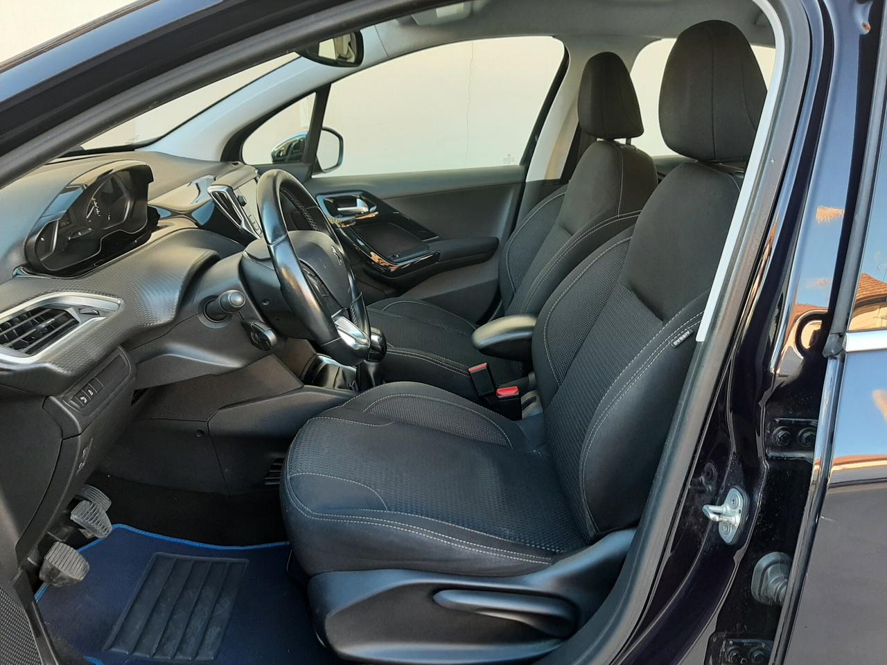 Peugeot 208 1.6 BlueHDi 75cv 5p Allure