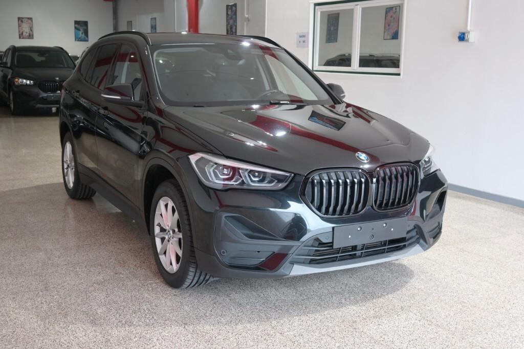 BMW X1 16D 115CV 6M. S-DRIVE BUSINESS ADVANTAGE ( FARI LED - CRUISE - NAVI - PARK ASSISTANT - TELECAMERA POST. )