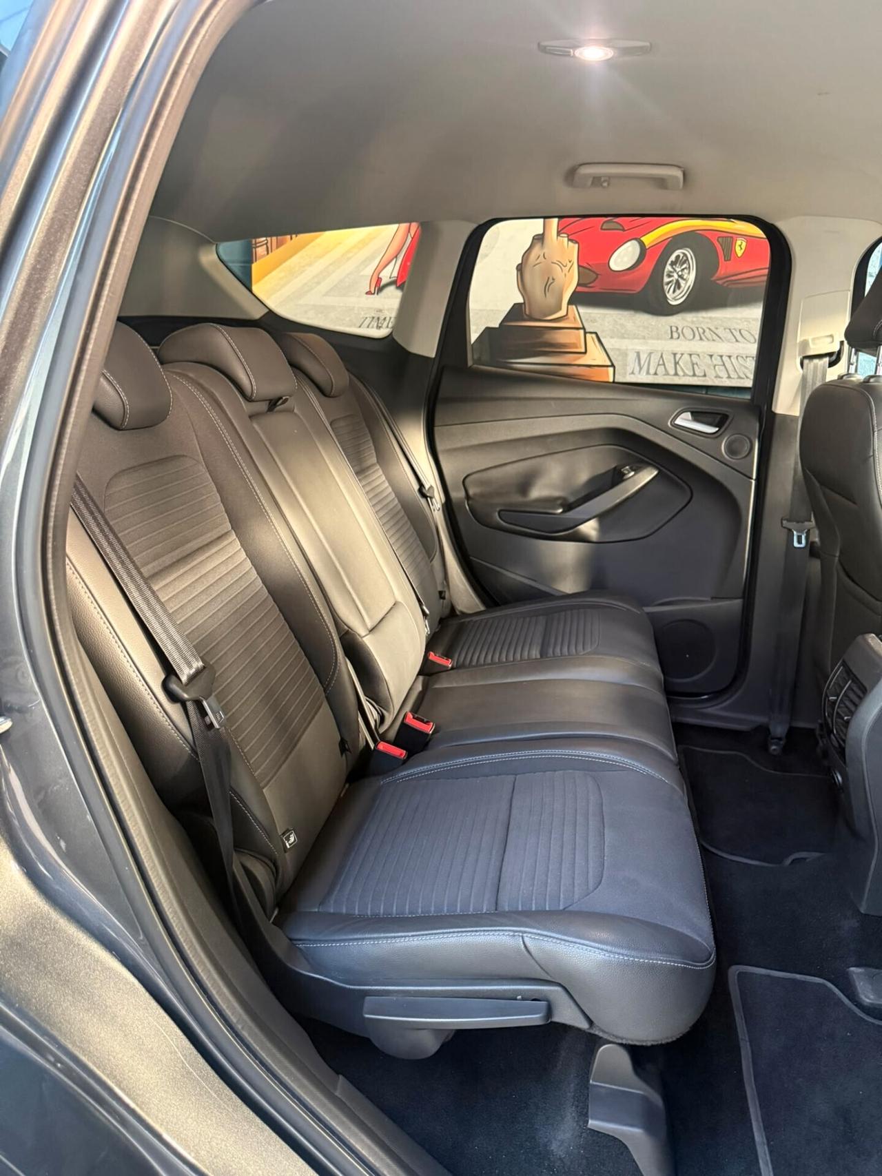 FORD KUGA 1.5 120CV TITANIUM MOTORE NUOVO!