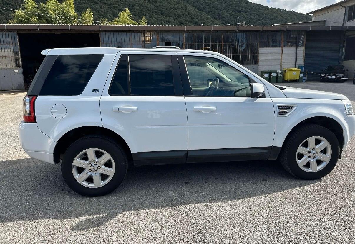 Land Rover Freelander 2.2 TD4 S.W. E