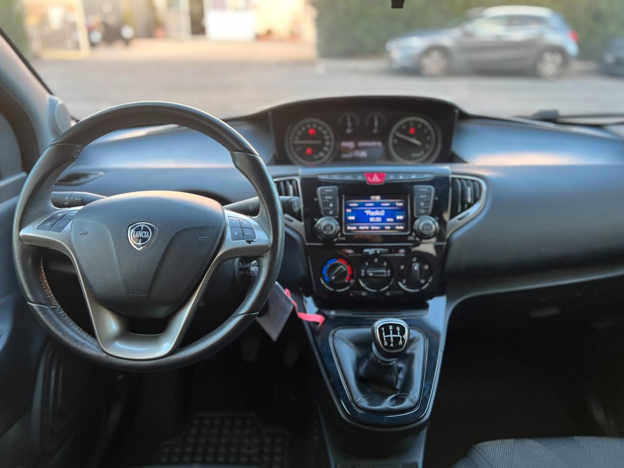 Lancia Ypsilon 1.2 69 CV 5 porte GPL Ecochic Gold