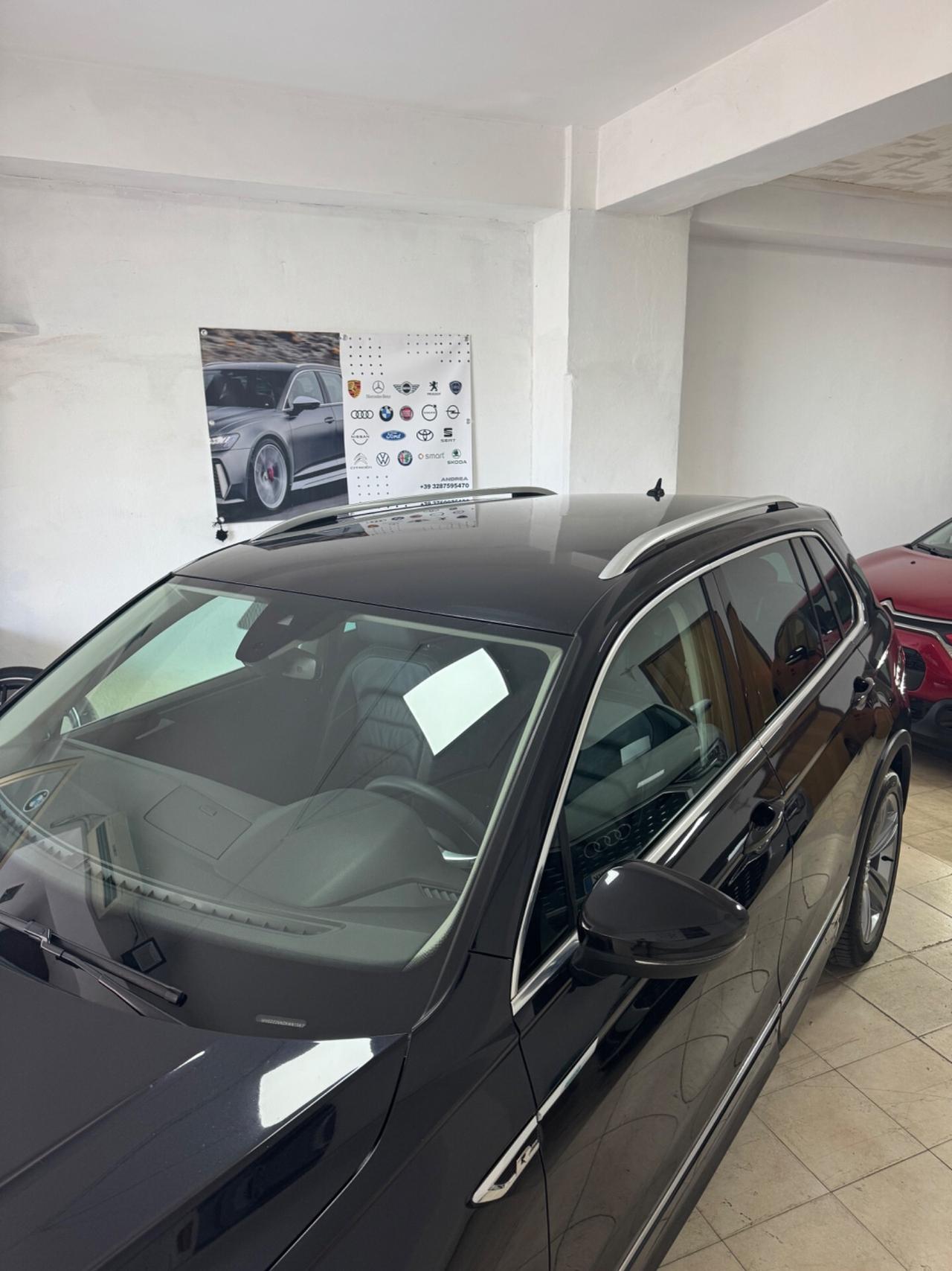 Volkswagen Tiguan 2.0 TDI DSG R line 2018 unico proprietario