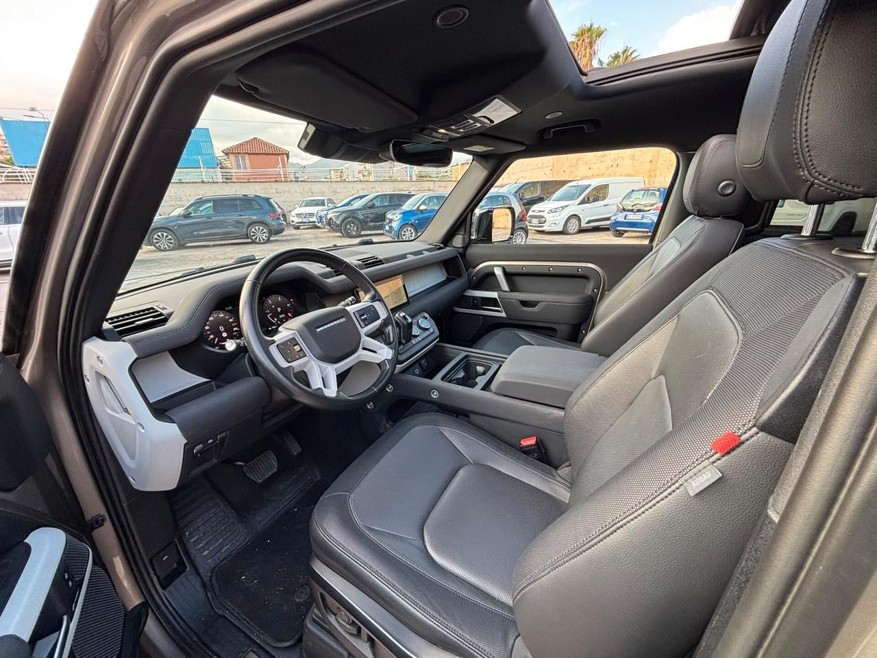 Land Rover Defender 90 D250 Mild Hybrid SE X DINAMIC