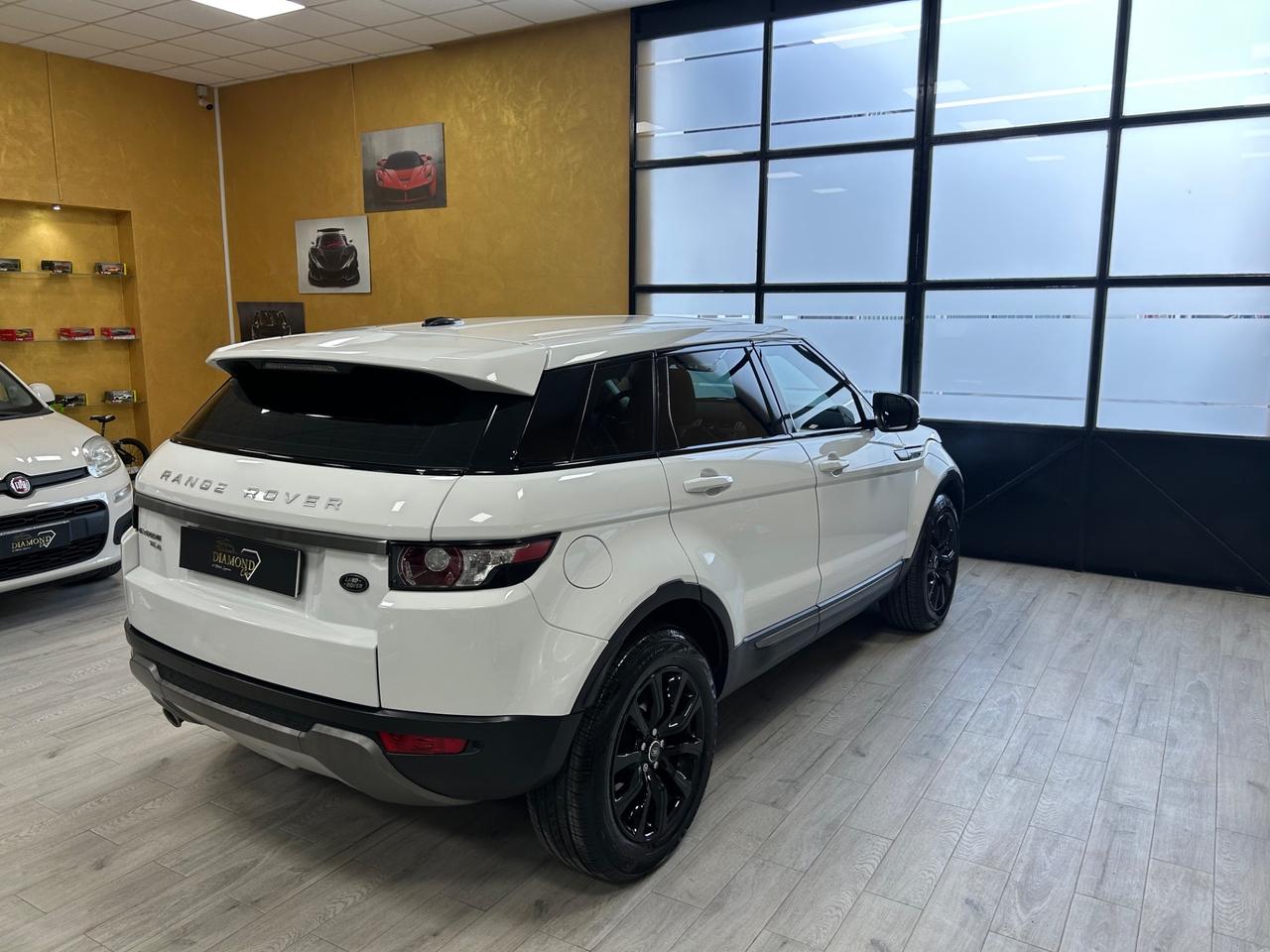 RANGE ROVER EVOQUE 2.2 Td4 150 cv “PERFETTA”-2013