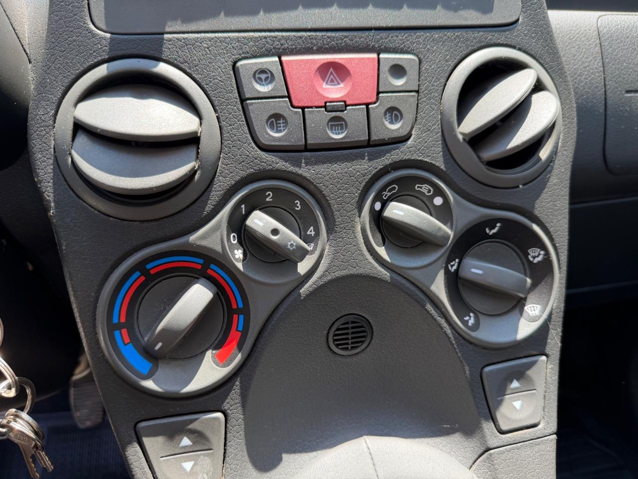 Fiat Panda 1.3 MJT 16V DPF 4x4 Climbing
