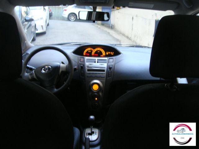 TOYOTA - Yaris - 1.3 3p. M-MT Sol