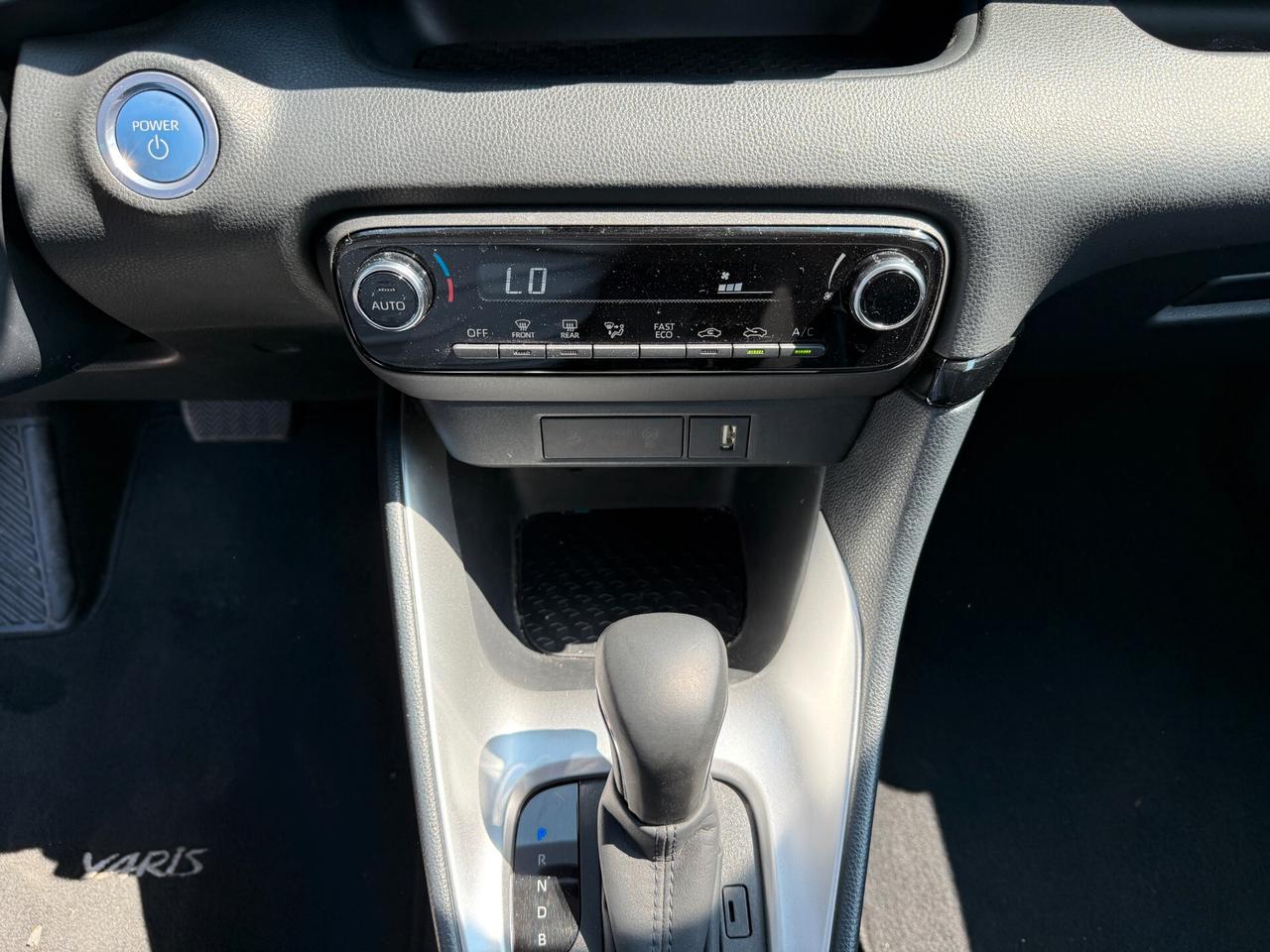 Toyota Yaris 1.5 Hybrid 5 porte Trend 3.500 KM