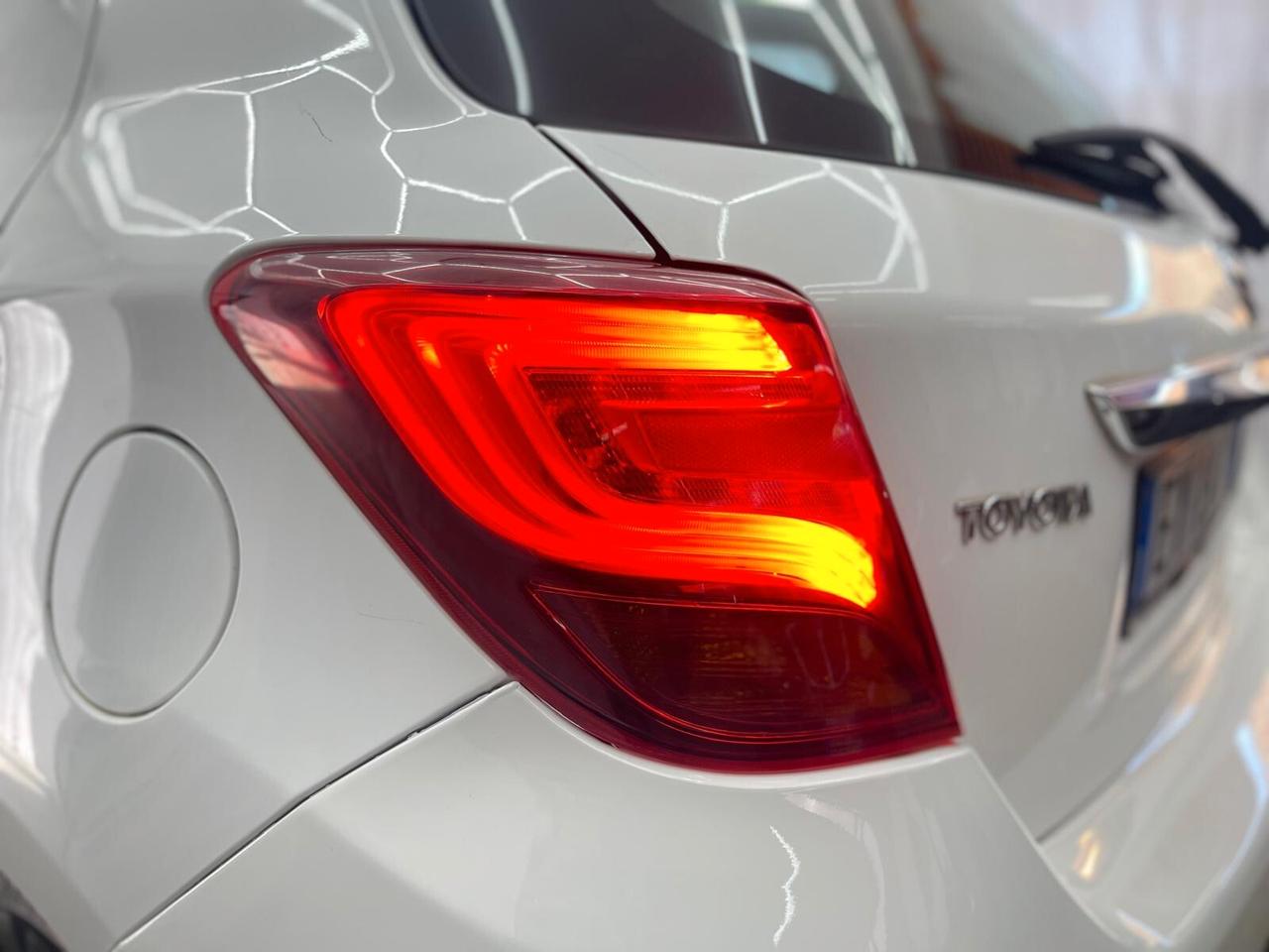 Toyota Yaris 1.0 5 porte GPL RETROCAMERA PRONTA CONSEGNA FINANZIBILE SENZA BUSTA PAGA