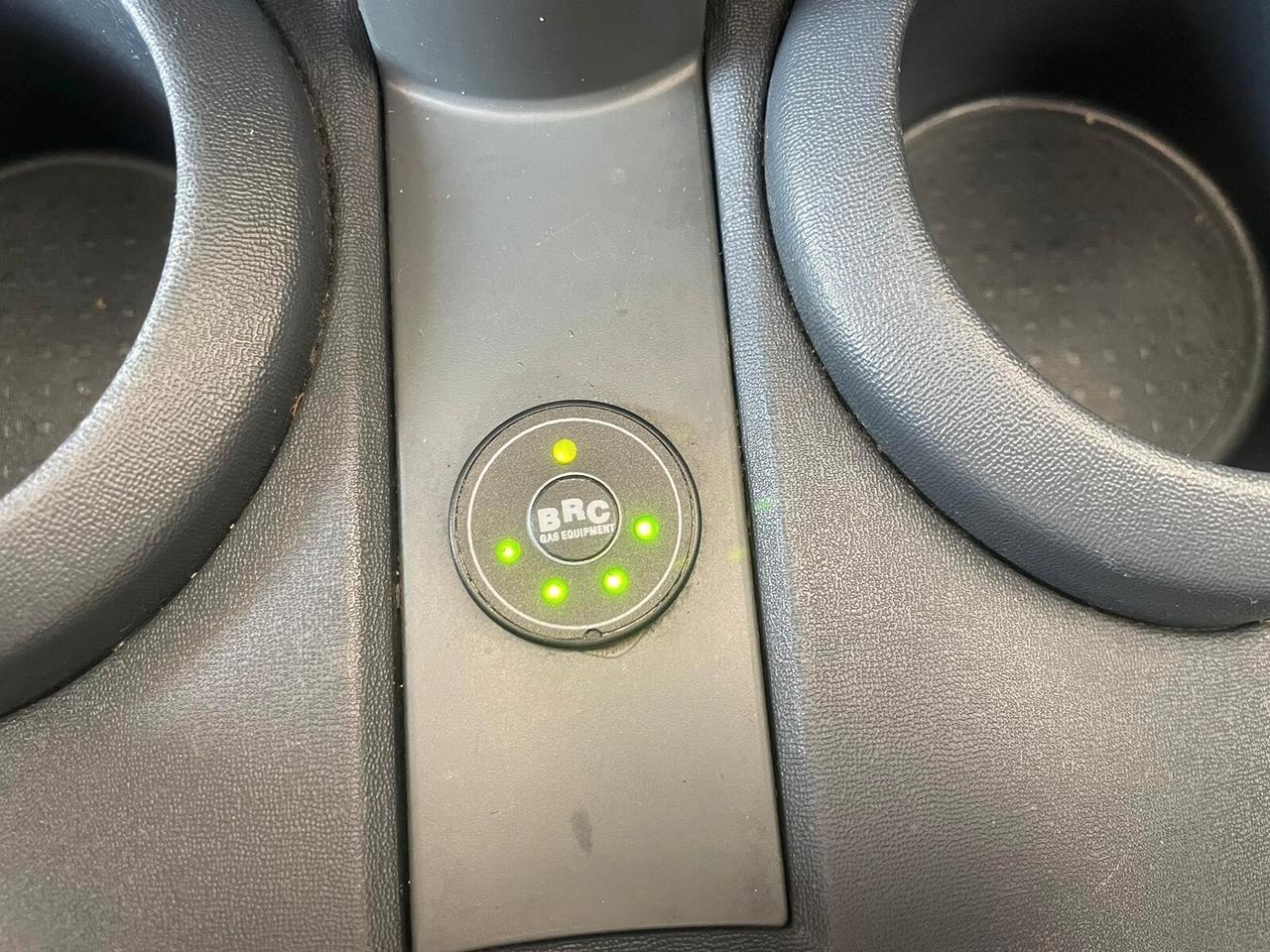 Mitsubishi Colt 1.1 12V 5p.GPL Special Action Model