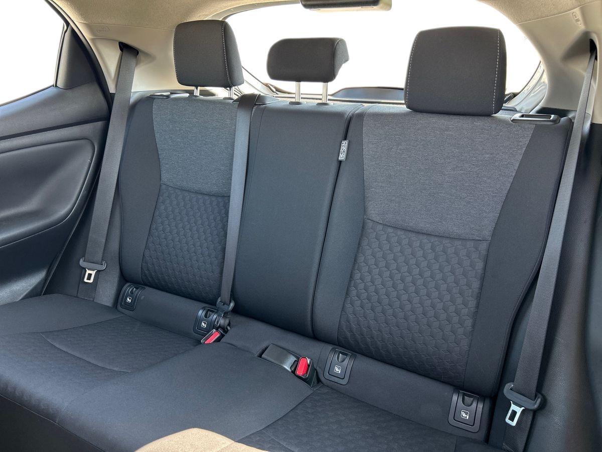 TOYOTA Yaris IV 2020 - Yaris 1.0 Trend