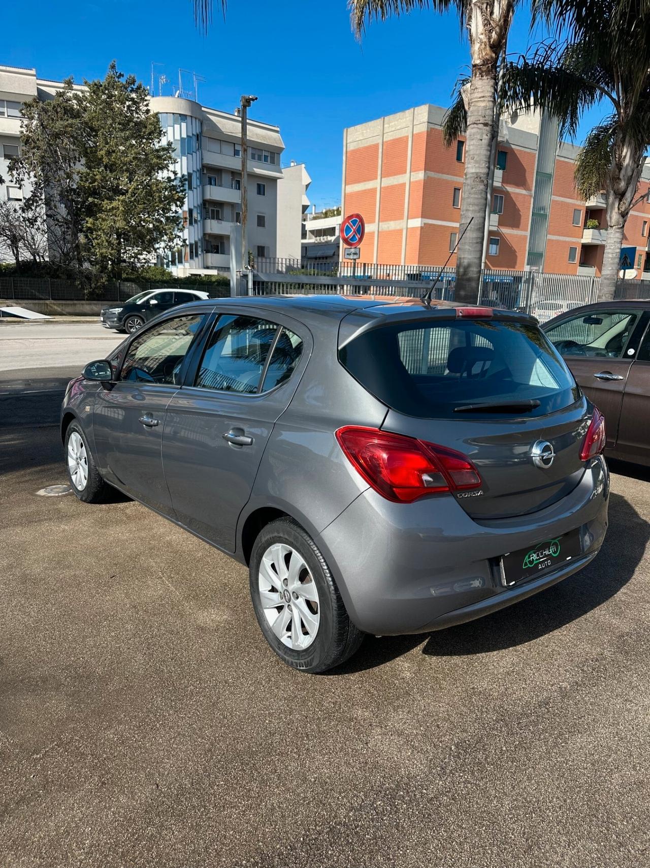OPEL CORSA 1.4 GPL 2015 OK NEOPATENTATI