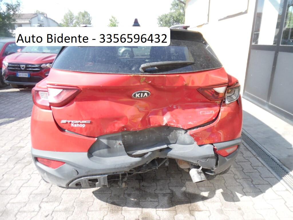 Kia Stonic 1.4 MPI 100 CV Urban
