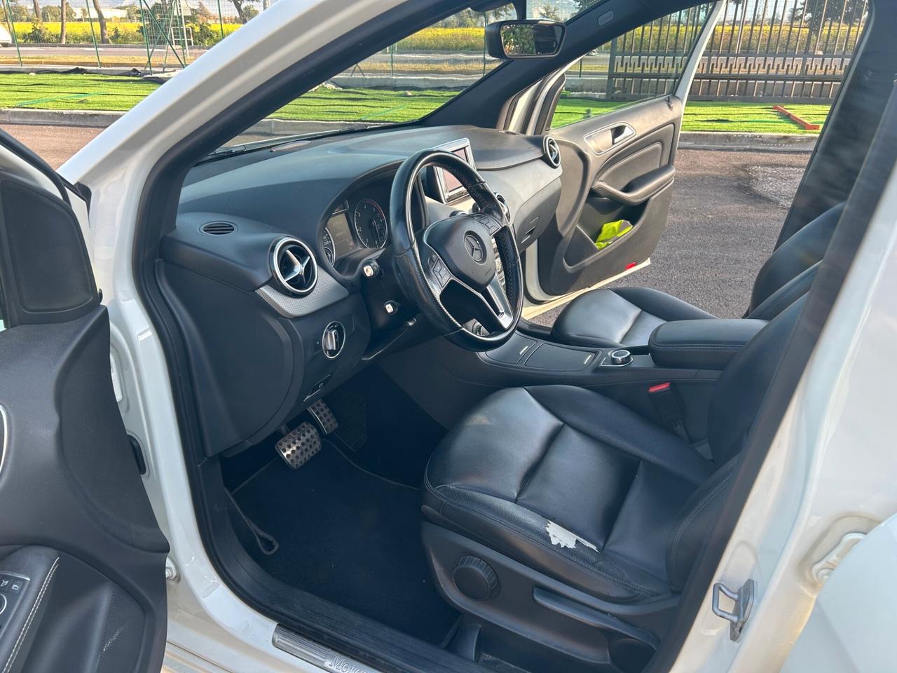 Mercedes-benz B 180 CDI BlueEFFICIENCY Premium ok neopatentati