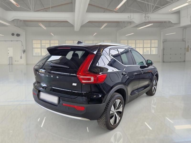 VOLVO XC40 T4 RECHARGE PLUG-IN AUTO CORE SUV