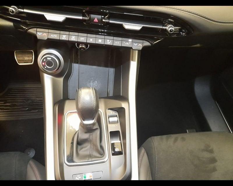 Alfa Romeo Tonale My23 Hybrid 130cv Speciale