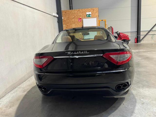 MASERATI GranTurismo 4.2 V8